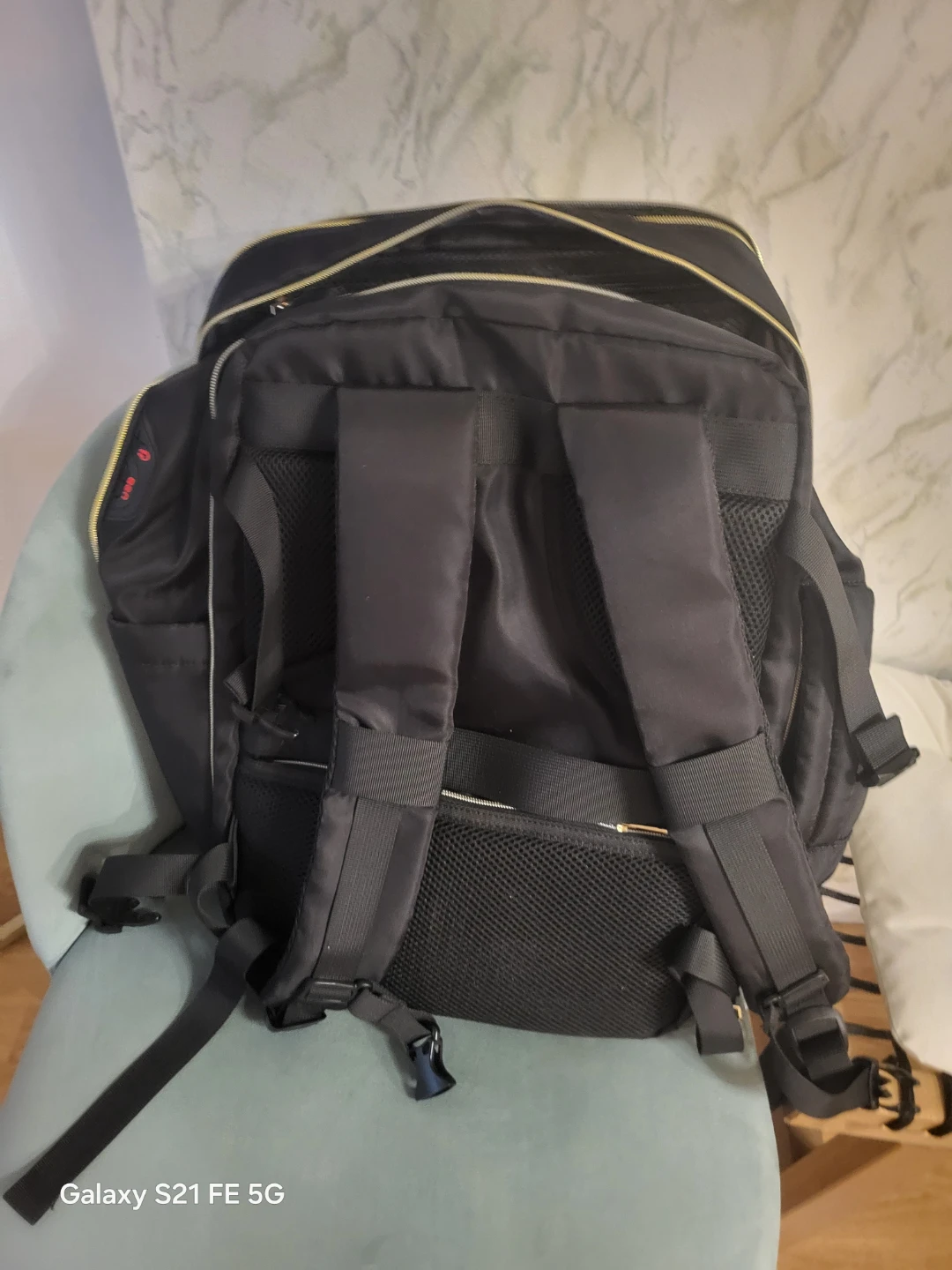 Black Backpack with USB Charging Port - photo 3