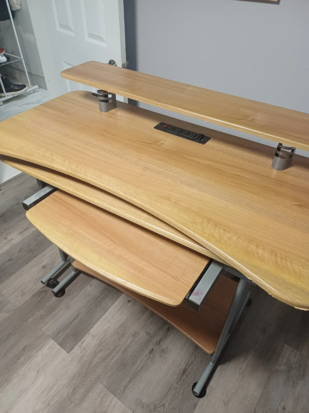 Wood Computer Desk with Keyboard Tray - photo 4