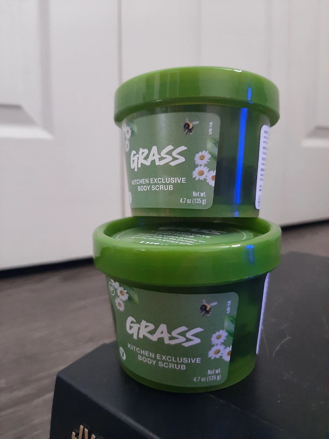 Lush Super Milk, Sex Bomb, Chelsea Garden, and Grass Products - photo 5