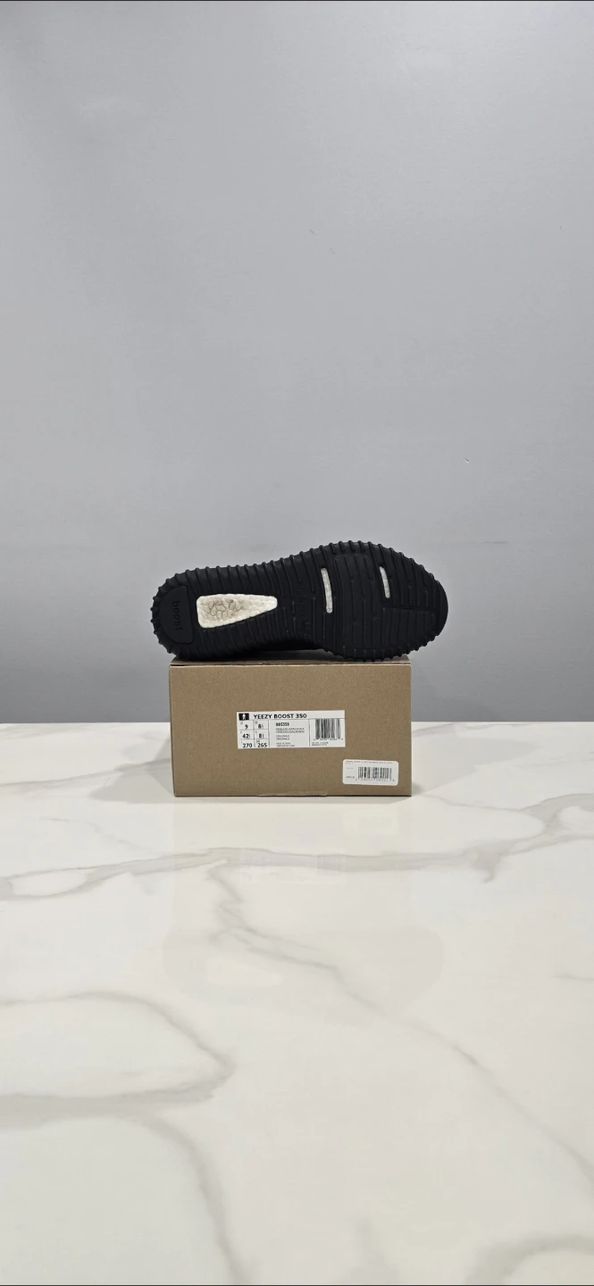 Adidas Yeezy V1 Pirate Black size 9 - photo 5