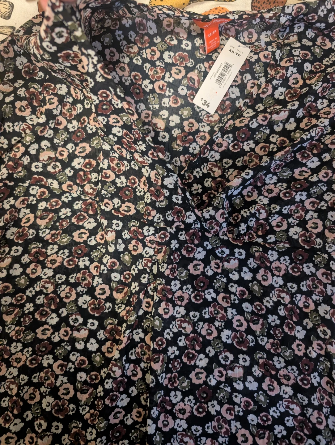 Brand new Joe Fresh  Floral Blouse - XS