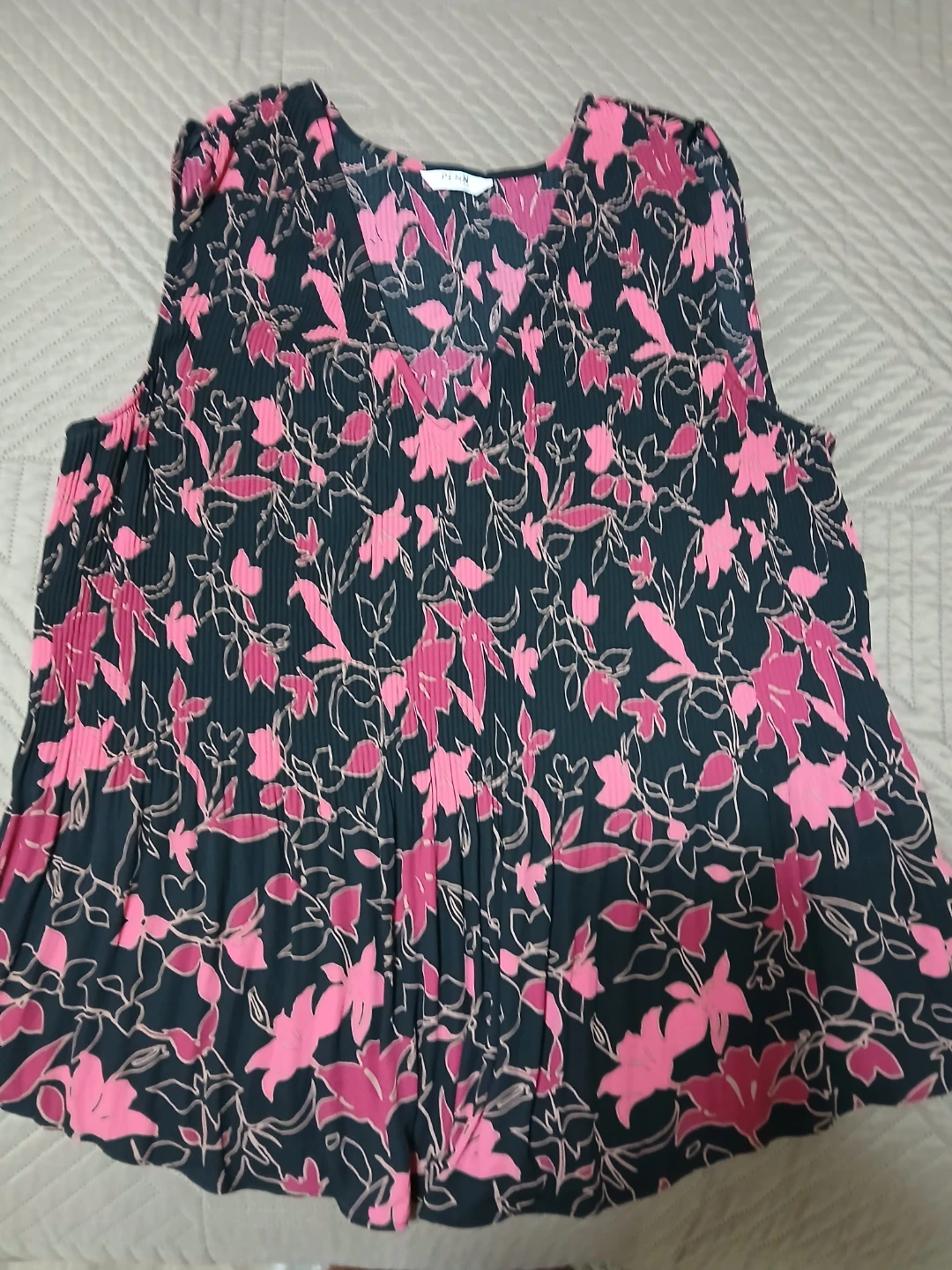 Pennington Women's Pink Floral Sleeveless Top XL