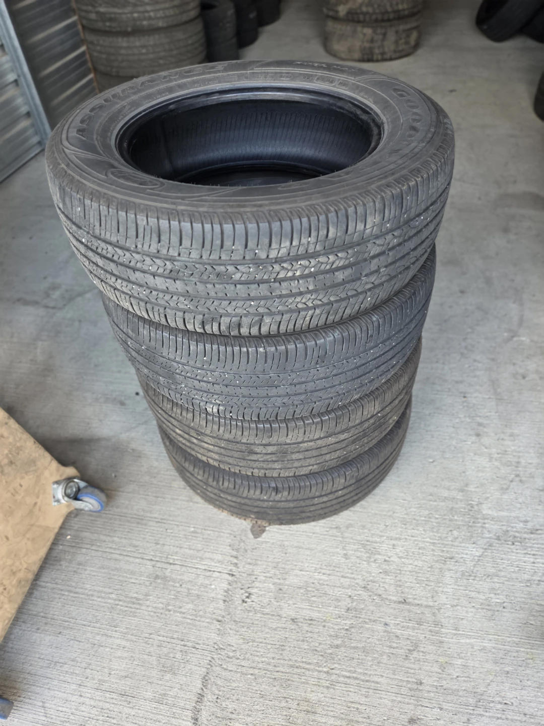 225/65R17 Assurance Fuel Max Tires - Set of 4