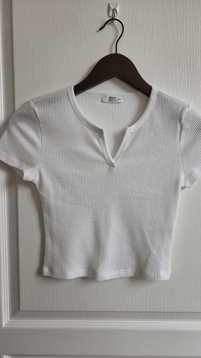 Ardene White Waffle Knit Cropped Top XS/TP