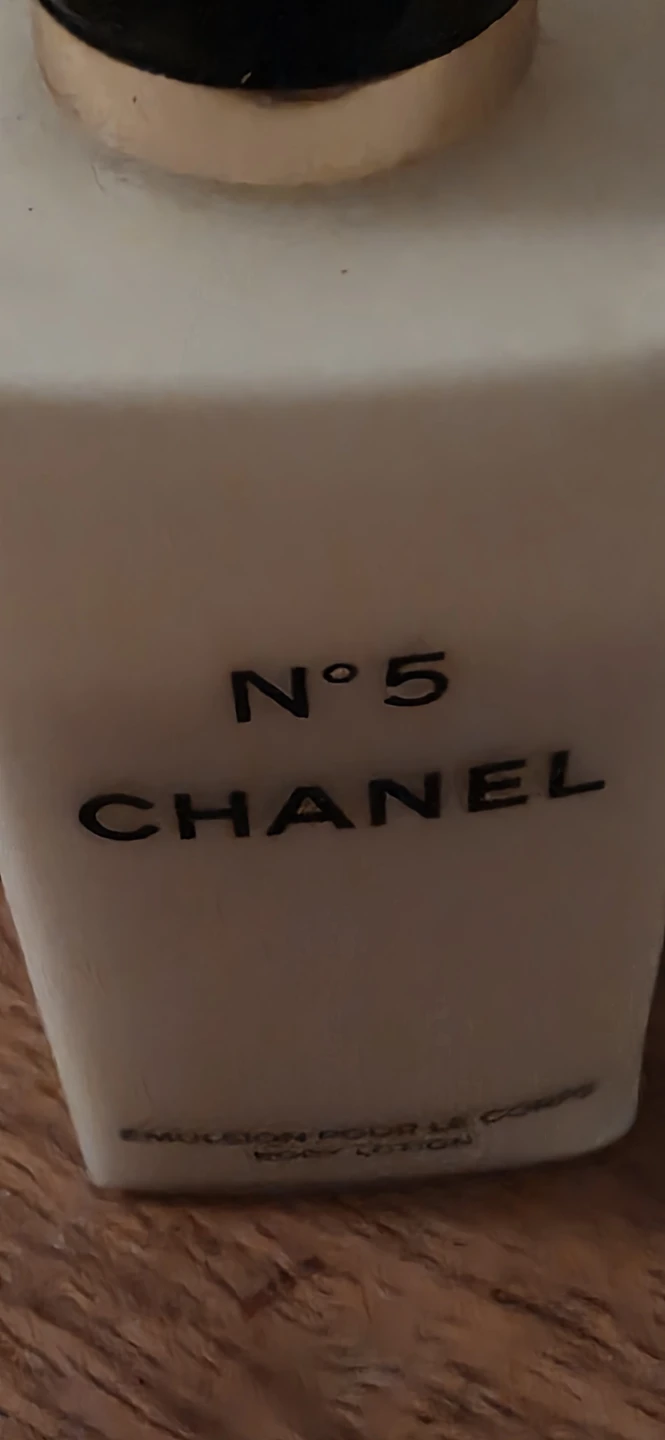 Chanel N°5 Body Lotion & Bath Gel Set - photo 2