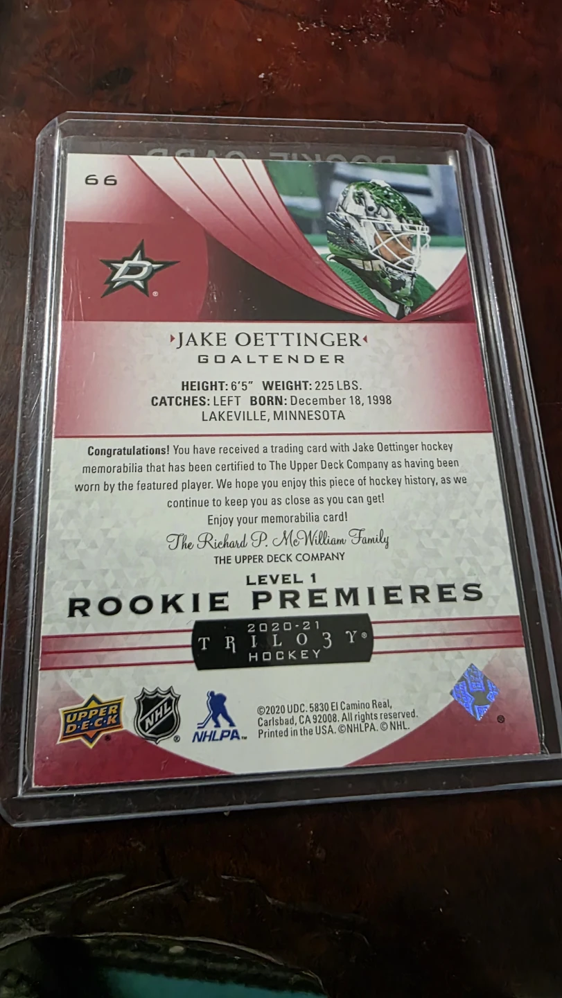 Jake Oettinger "Rookie Premieres" - photo 2