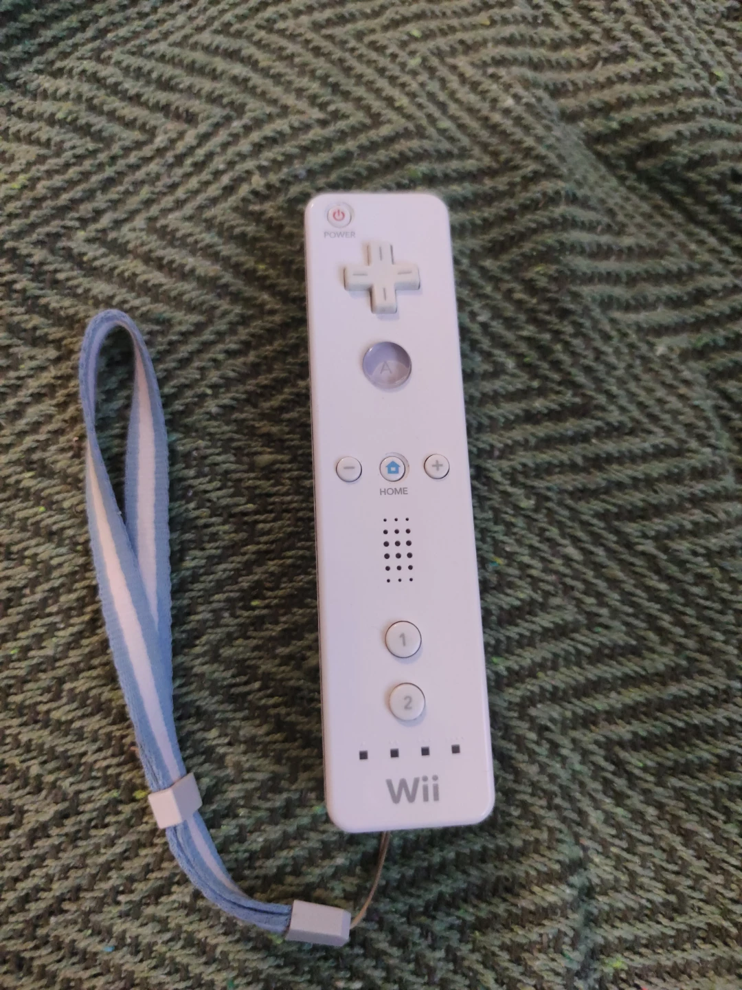Nintendo Wii Remote Controller with Wrist Strap
