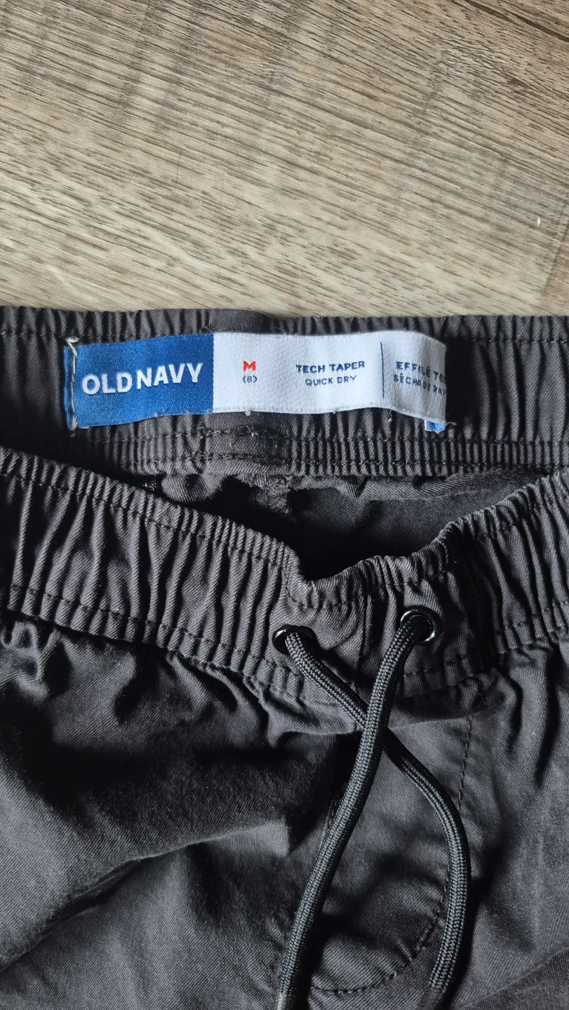 Old Navy Tech Taper Quick Dry Pants 2pairs ! - photo 2