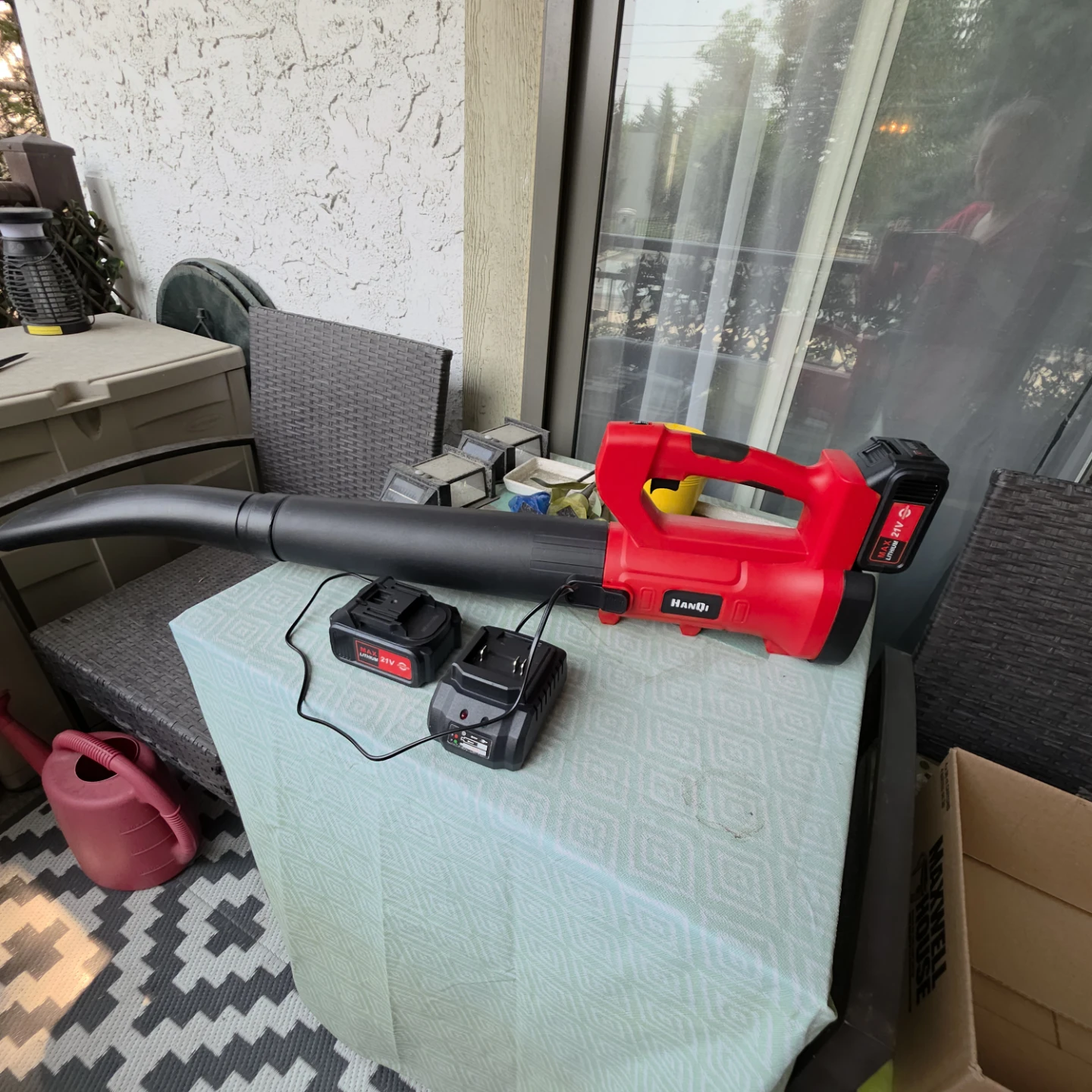 Lightly Used HanQi 21V Cordless Leaf Blower Set