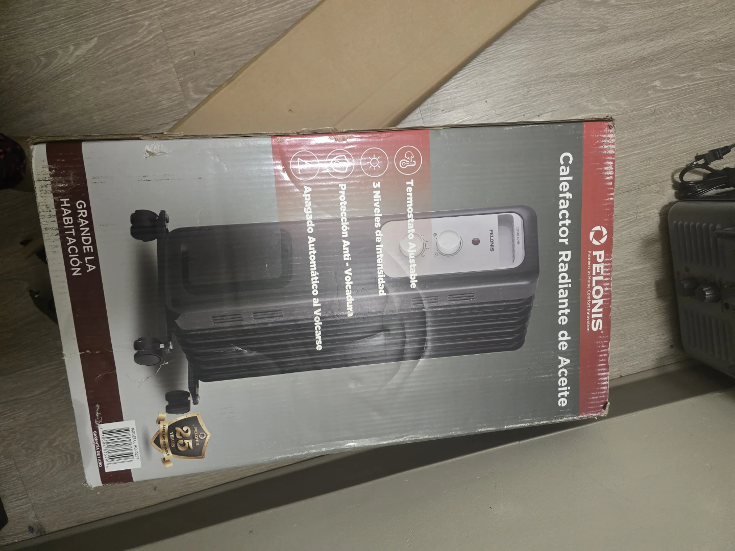 Pelonis Oil-Filled Radiator Heater
