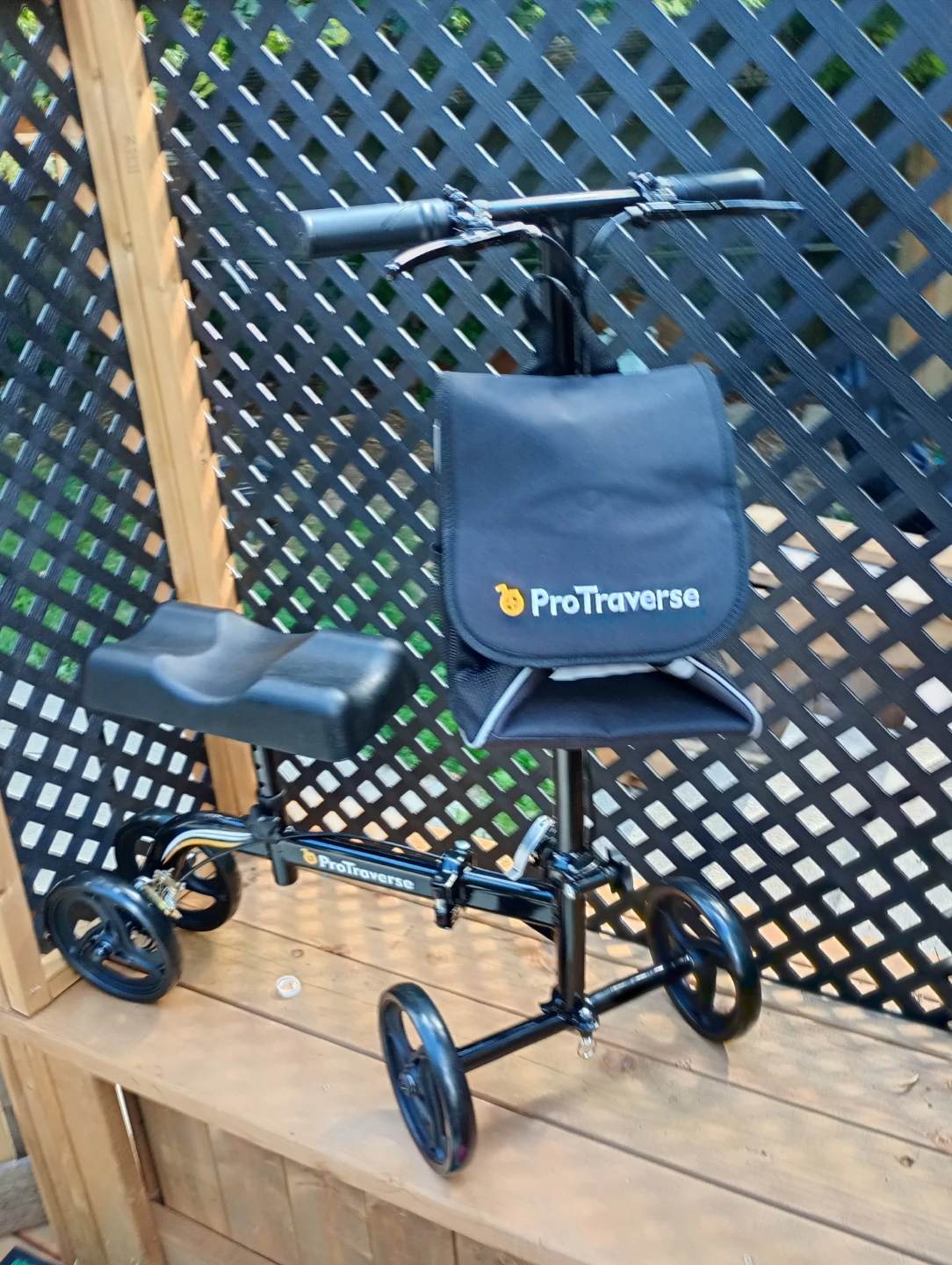 ProTraverse knee scooter