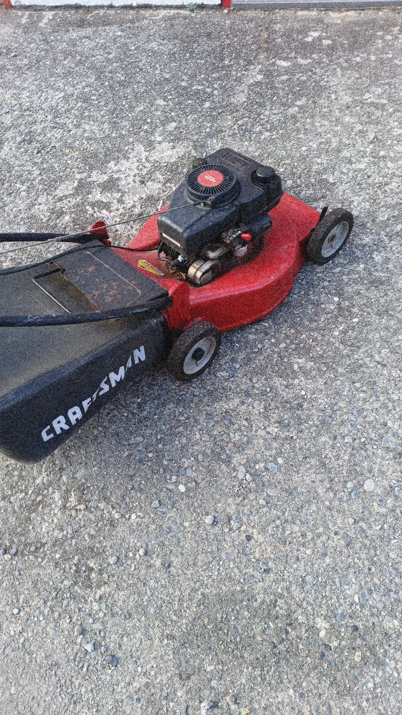 Craftsman 2.0 Bushel Lawn Mower - photo 3