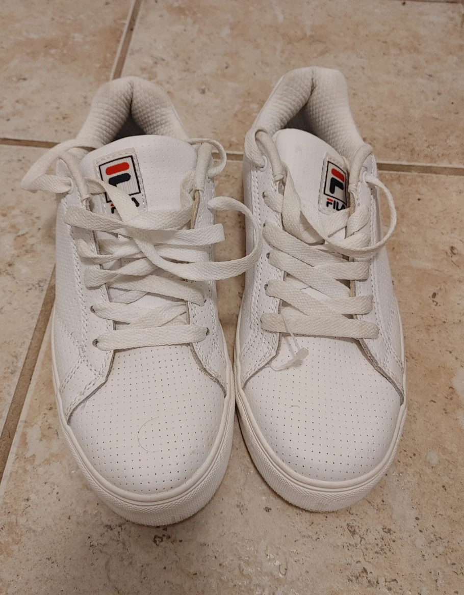 Fila Women's White Sneakers size 7 - photo 2