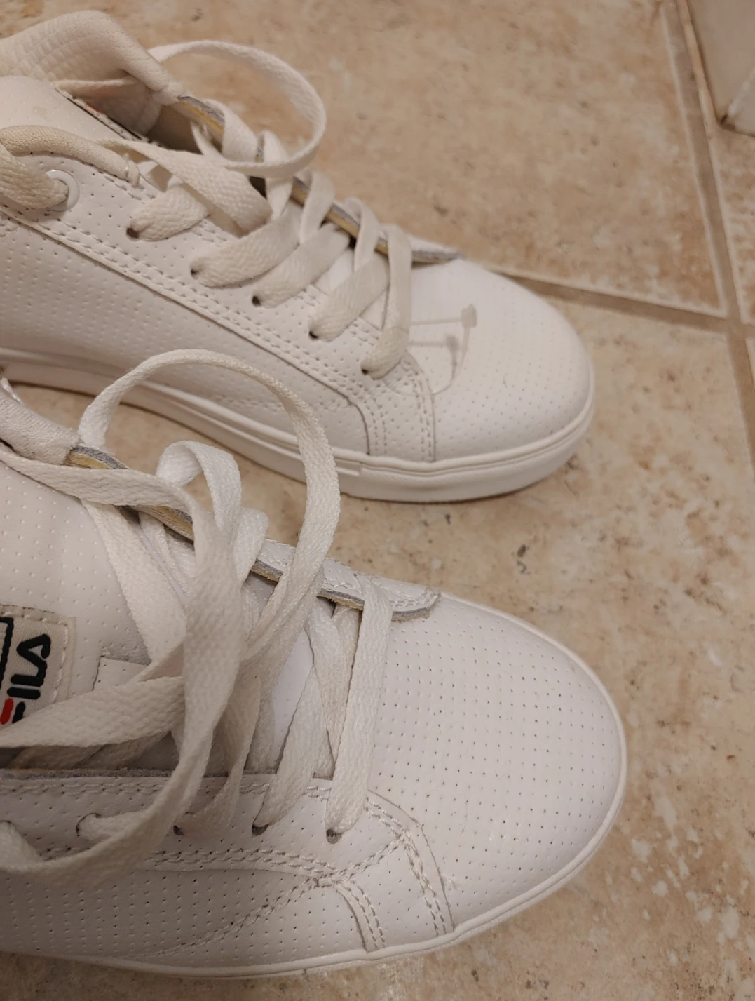 Fila Women's White Sneakers size 7 - photo 4