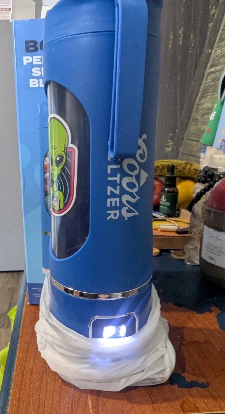 🔥🏆Coors Seltzer Personal Slushie Blender - photo 5