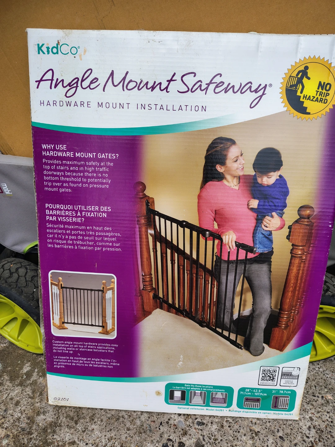 KidCo Angle Mount Safeway Hardware Mount Gate