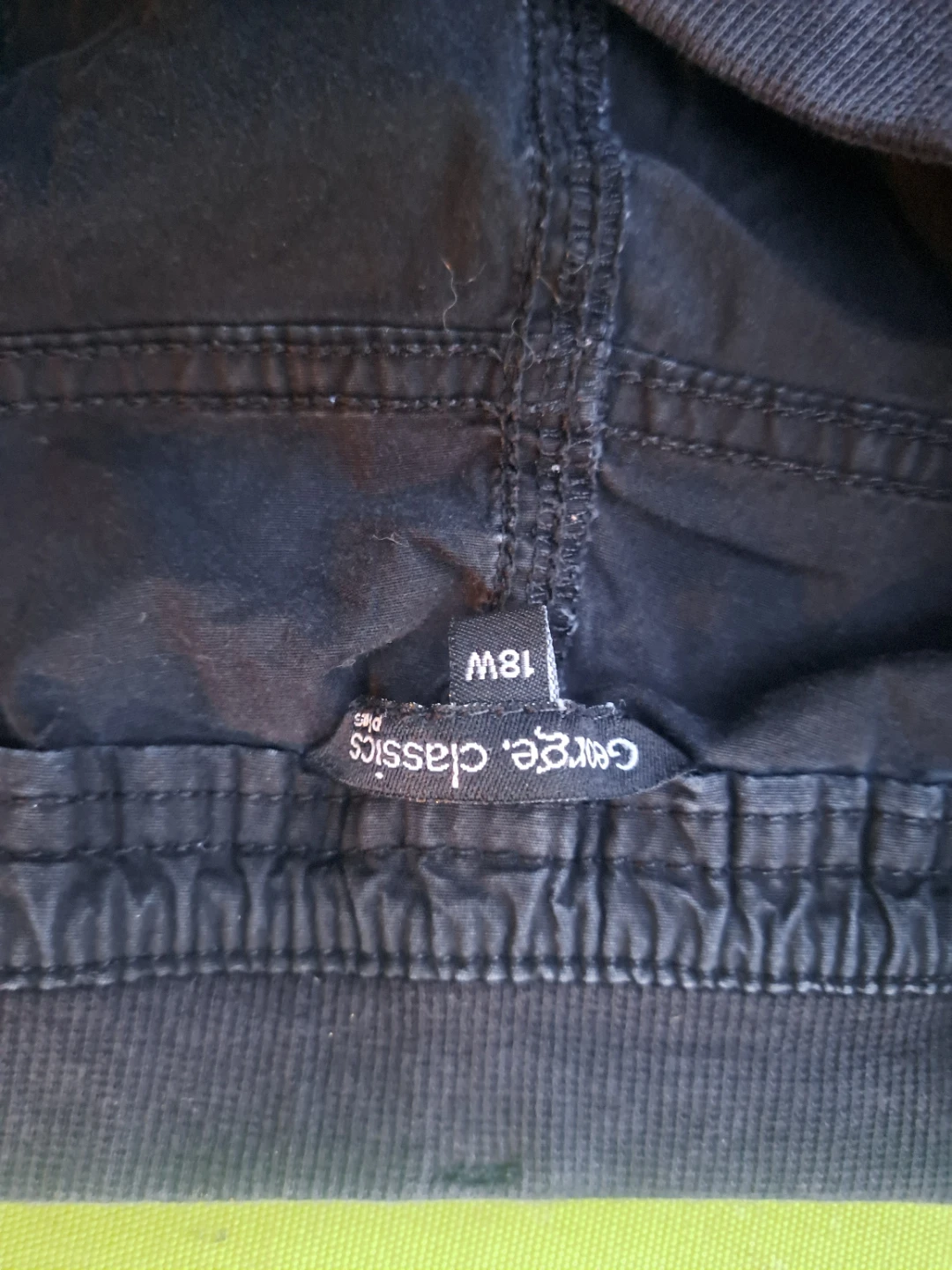 Women's Capris - photo 2