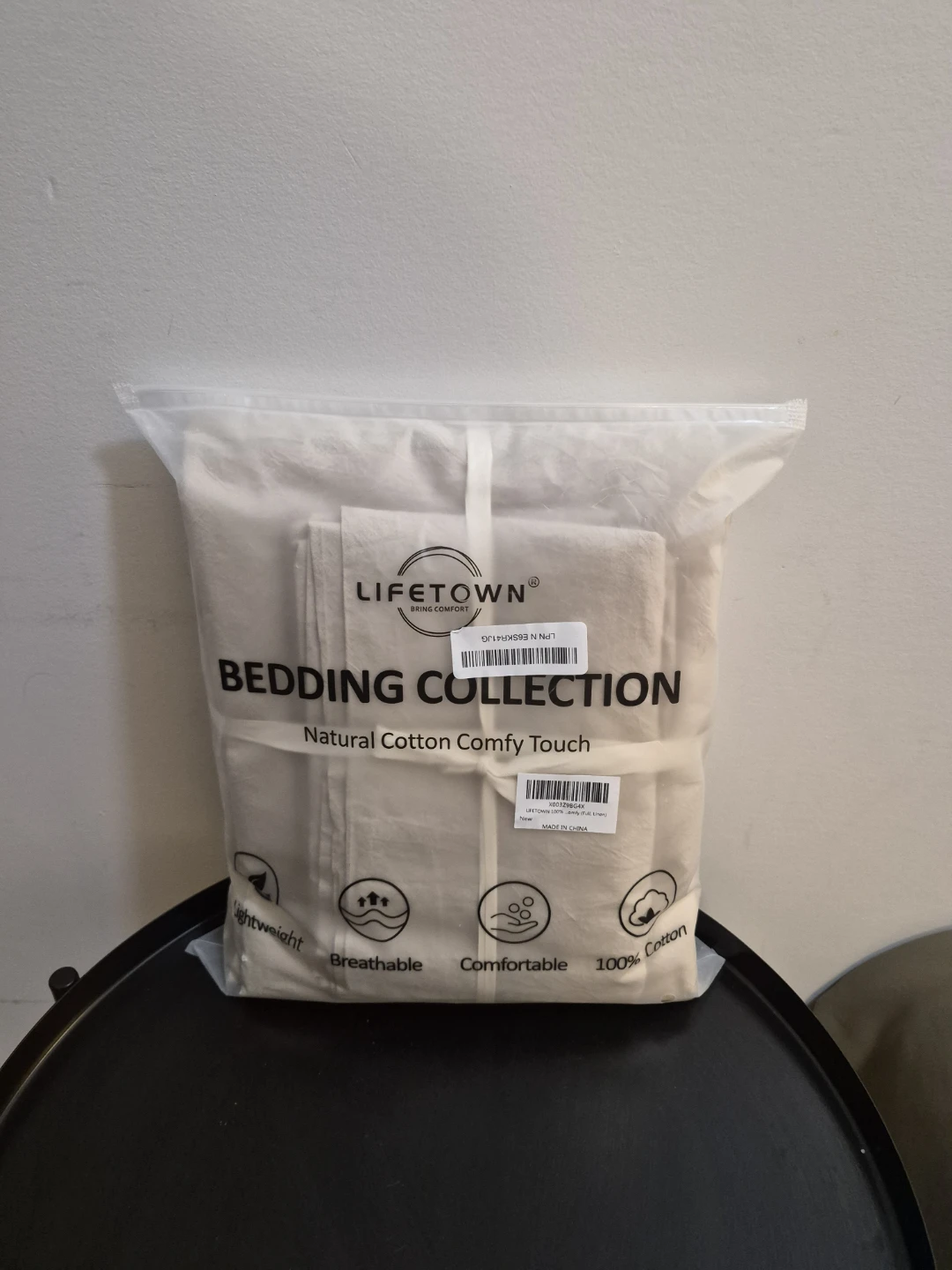 Brand New Duvet cover + 2 Pillow cover - King - photo 3