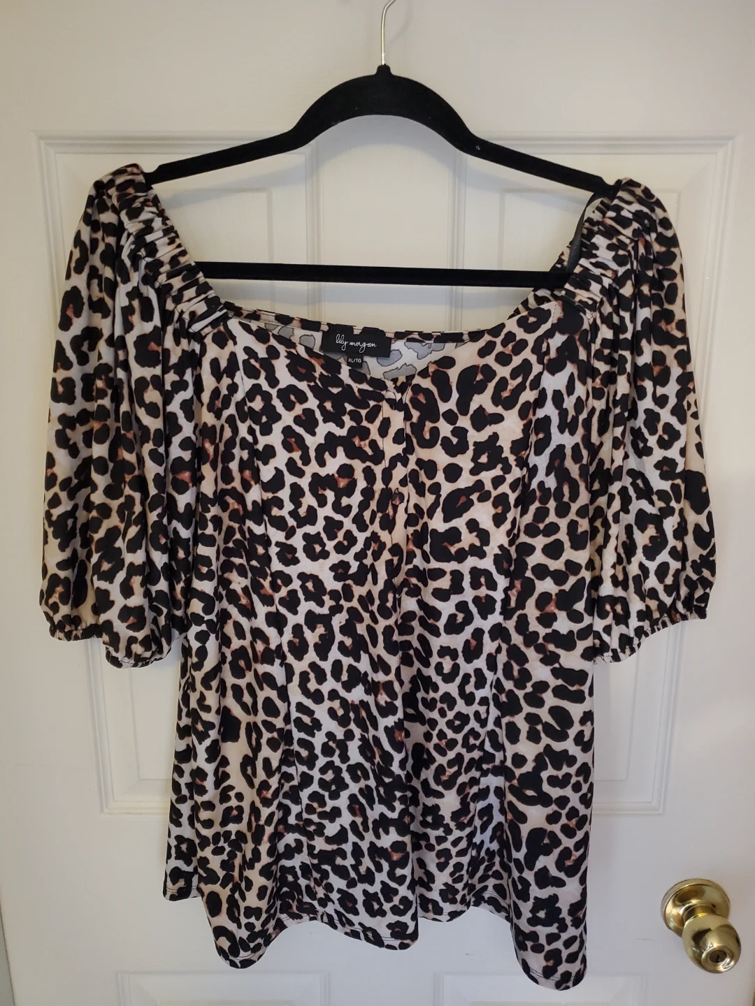 Lily Morgan Leopard Print Puff Sleeve Top Size XL