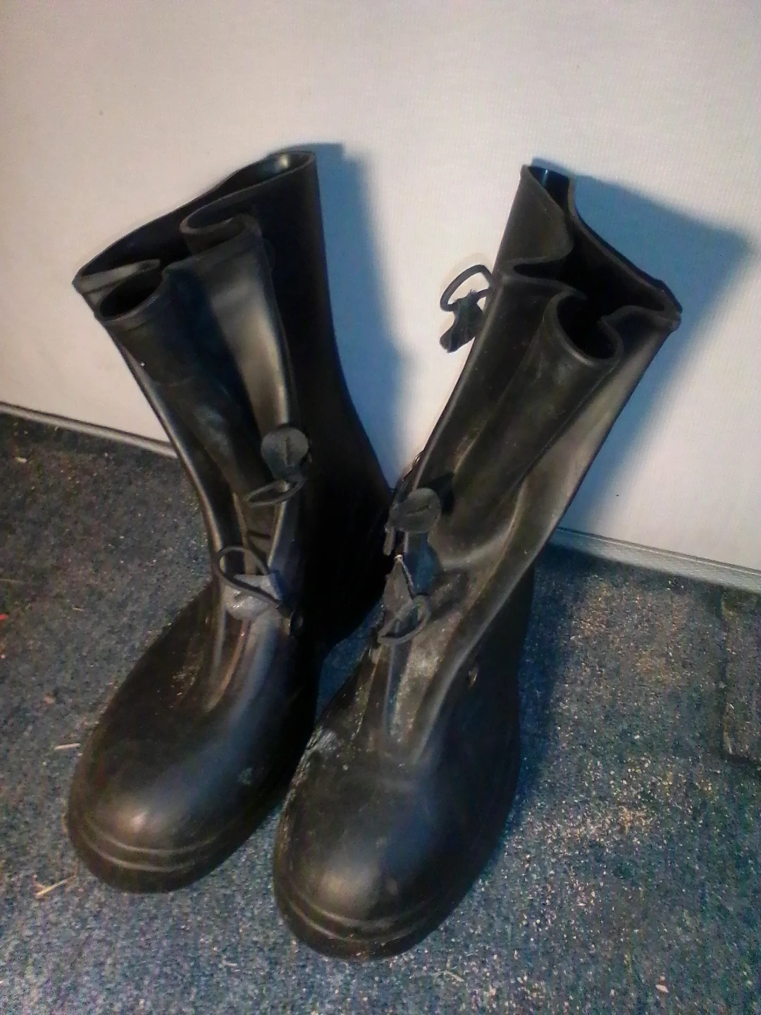 Black Rubber Boots