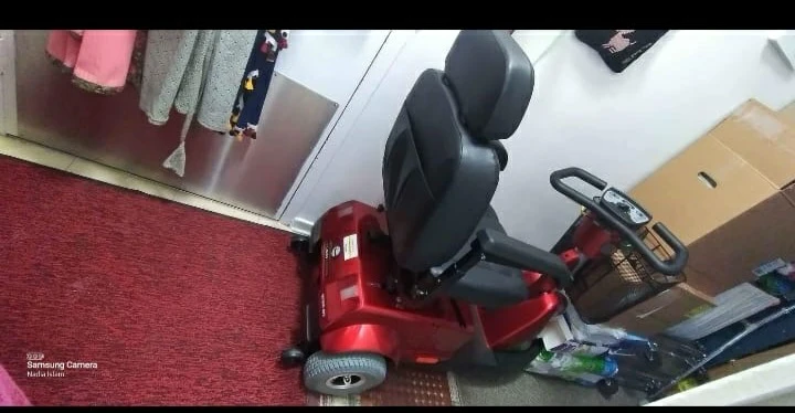 Red Mobility Scooter - photo 4