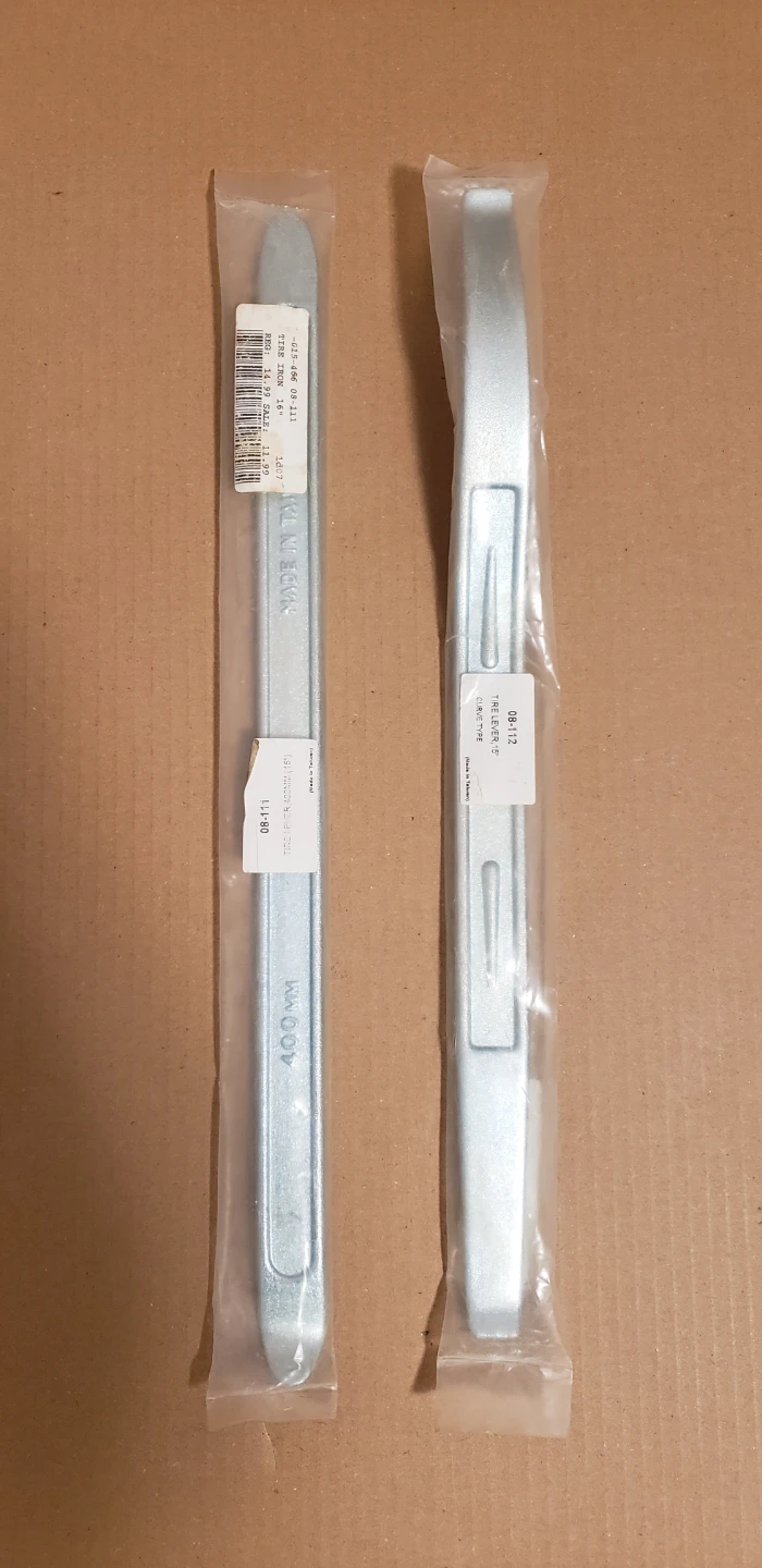 2 Tire Iron Levers
