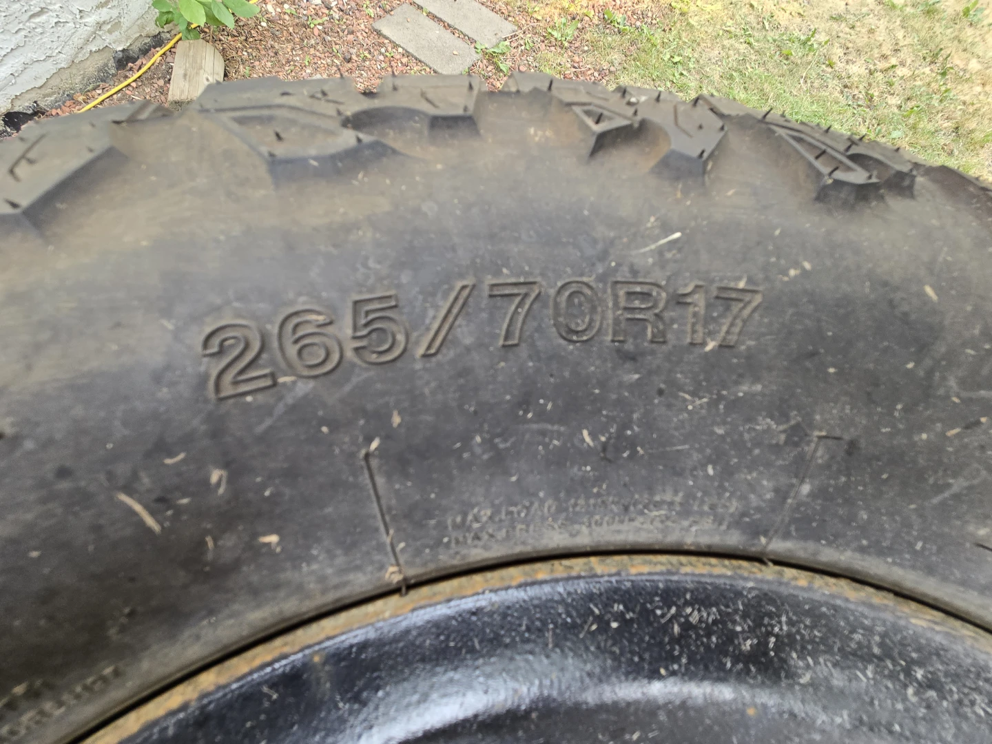 265/70R17 tires - photo 3