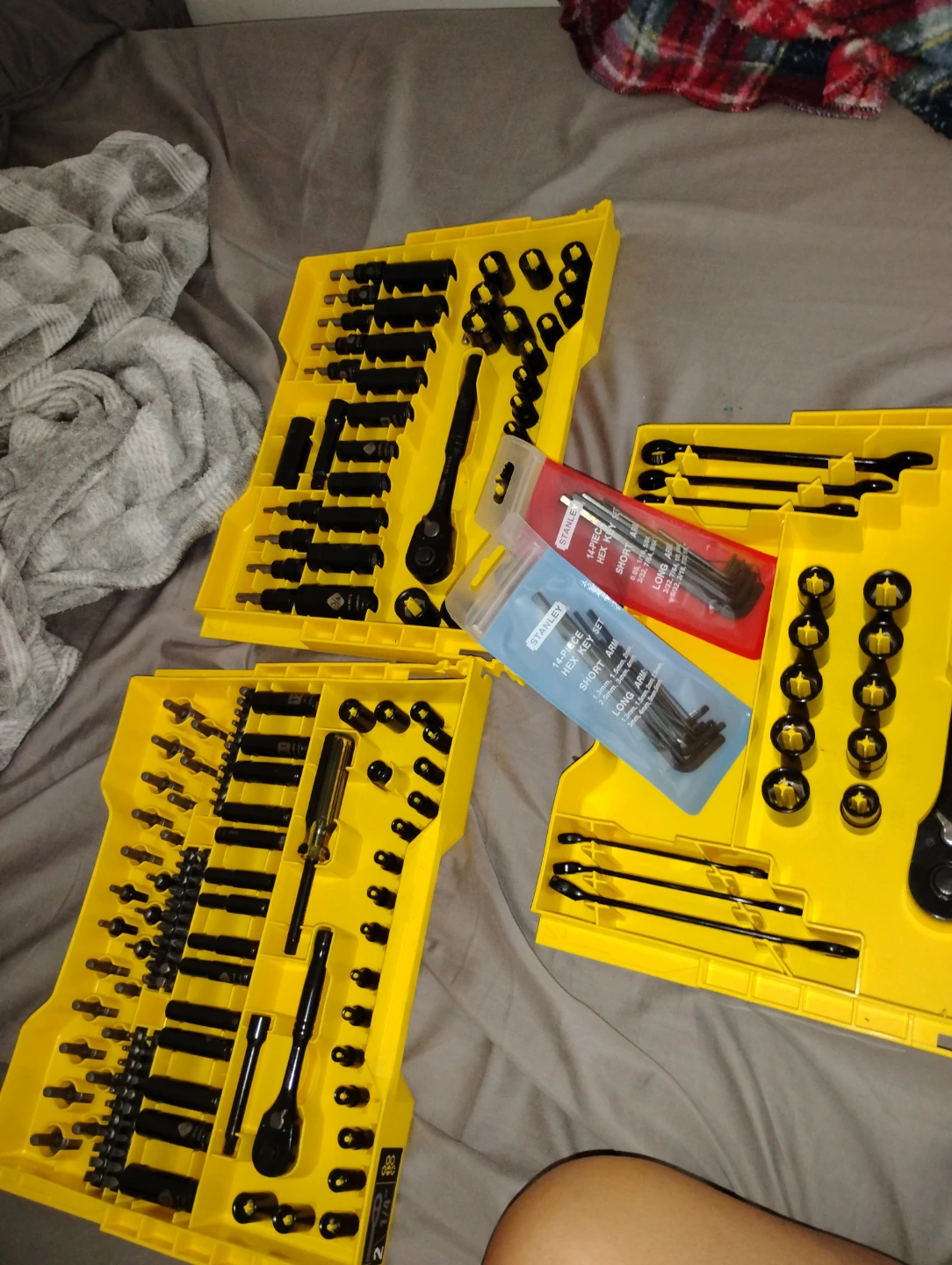 Stanley Tool Set with Socket Set and Hex Keys - photo 3