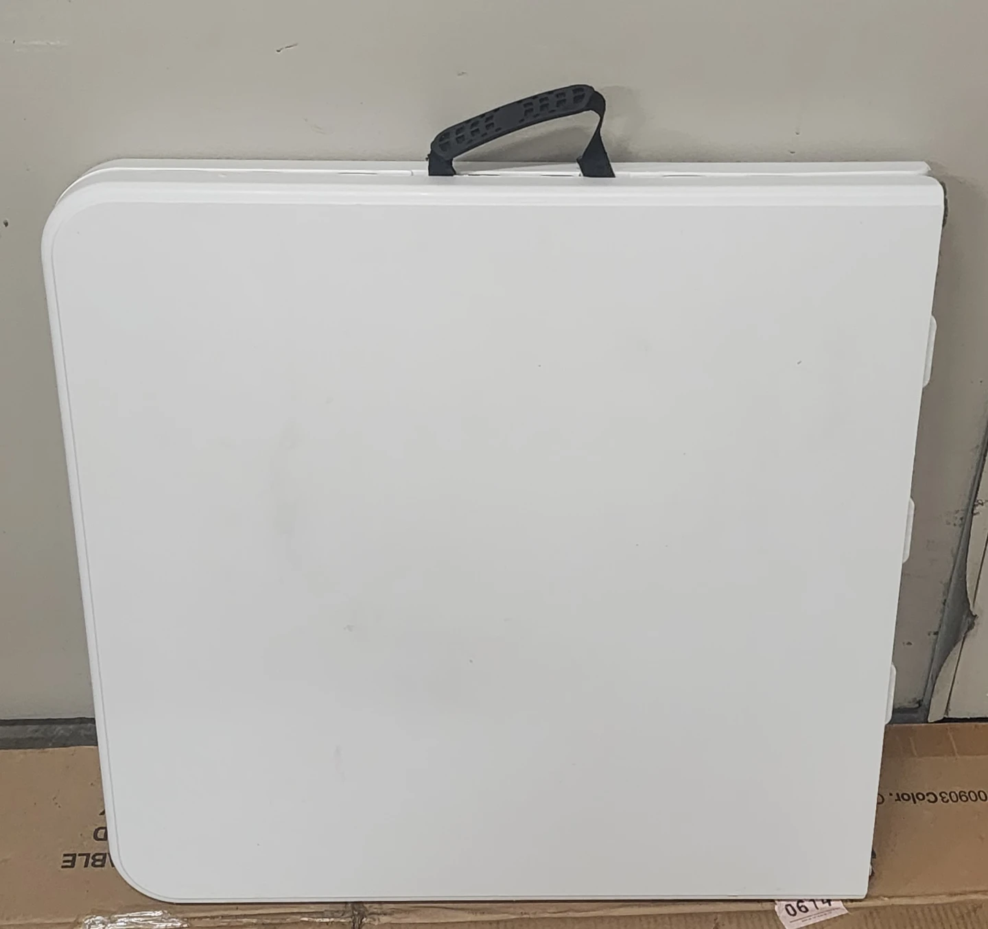 Folding Table with Handle - photo 4