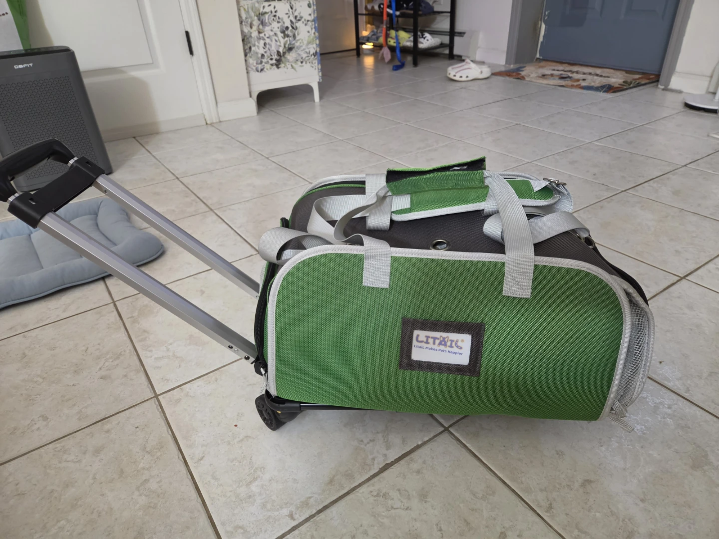 LITAPET Rolling Pet Carrier Bag