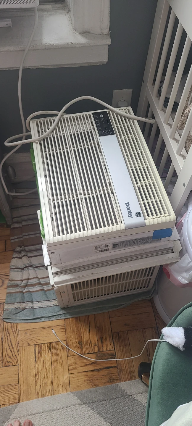 Danby Window Air Conditioner - photo 3