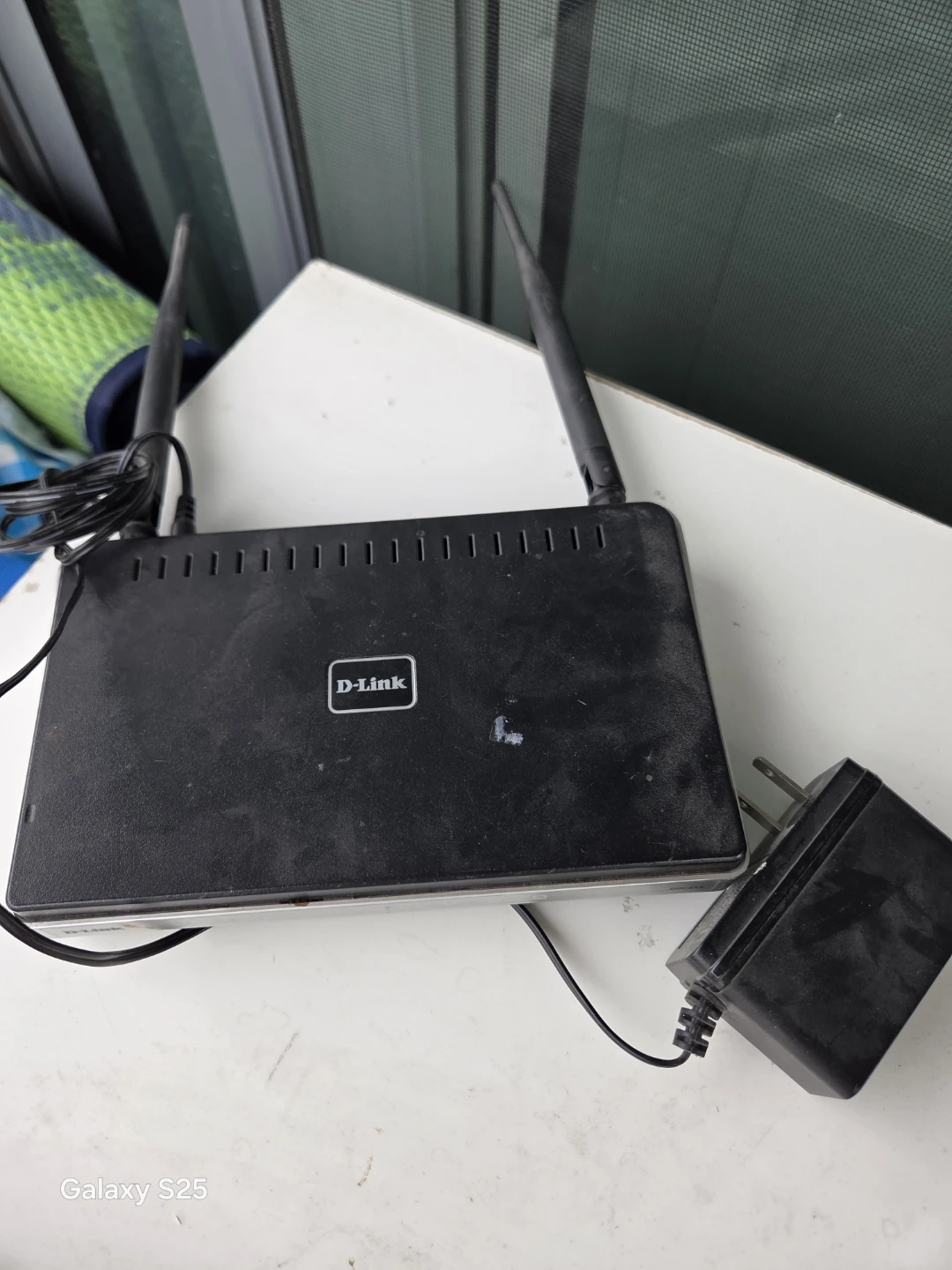 D-Link DIR-615 Wireless Router - photo 2