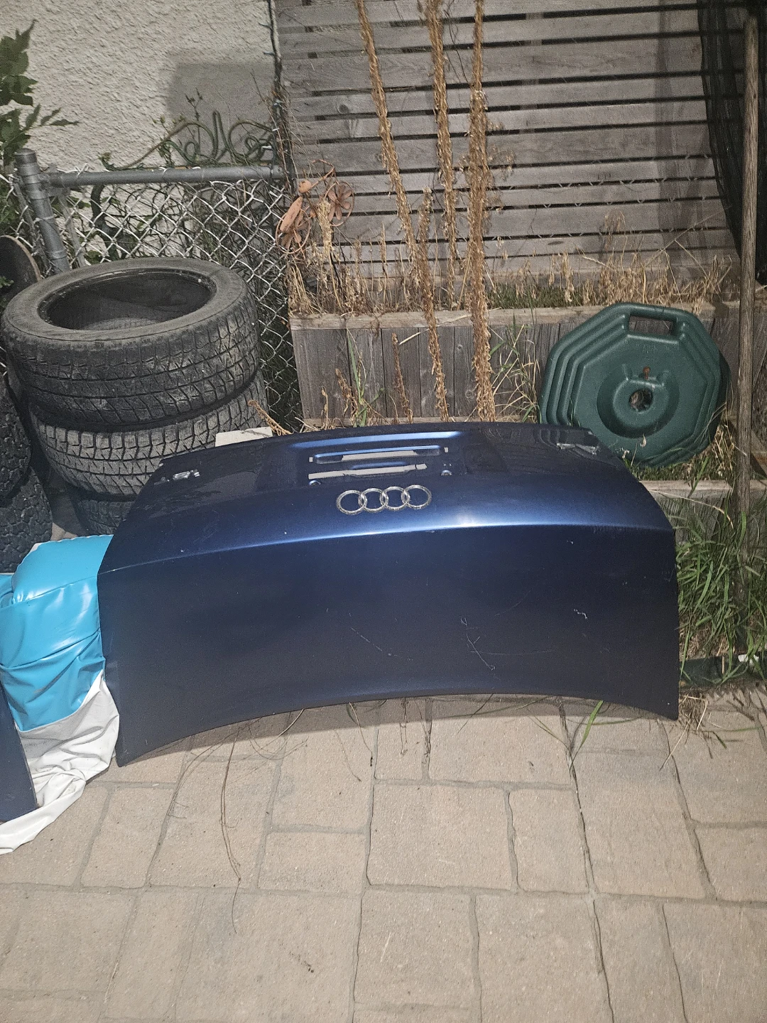 Audi A4 Trunk Lid & Hood - photo 2