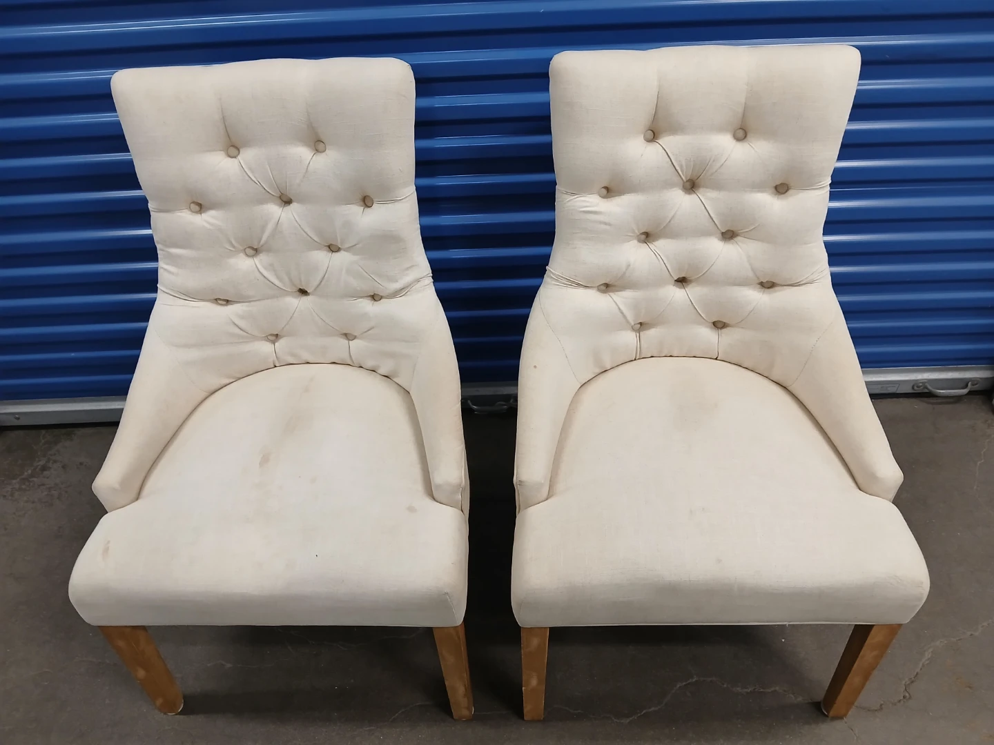 Set of 2 Tufted Upholstered Accent Chairs - photo 4