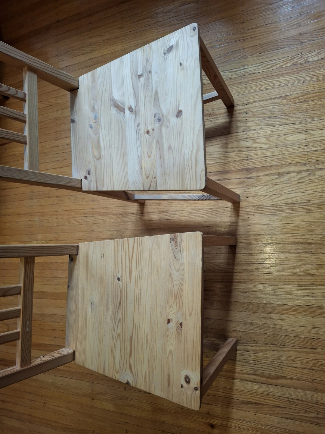 Two Pine Wood Chairs - photo 2