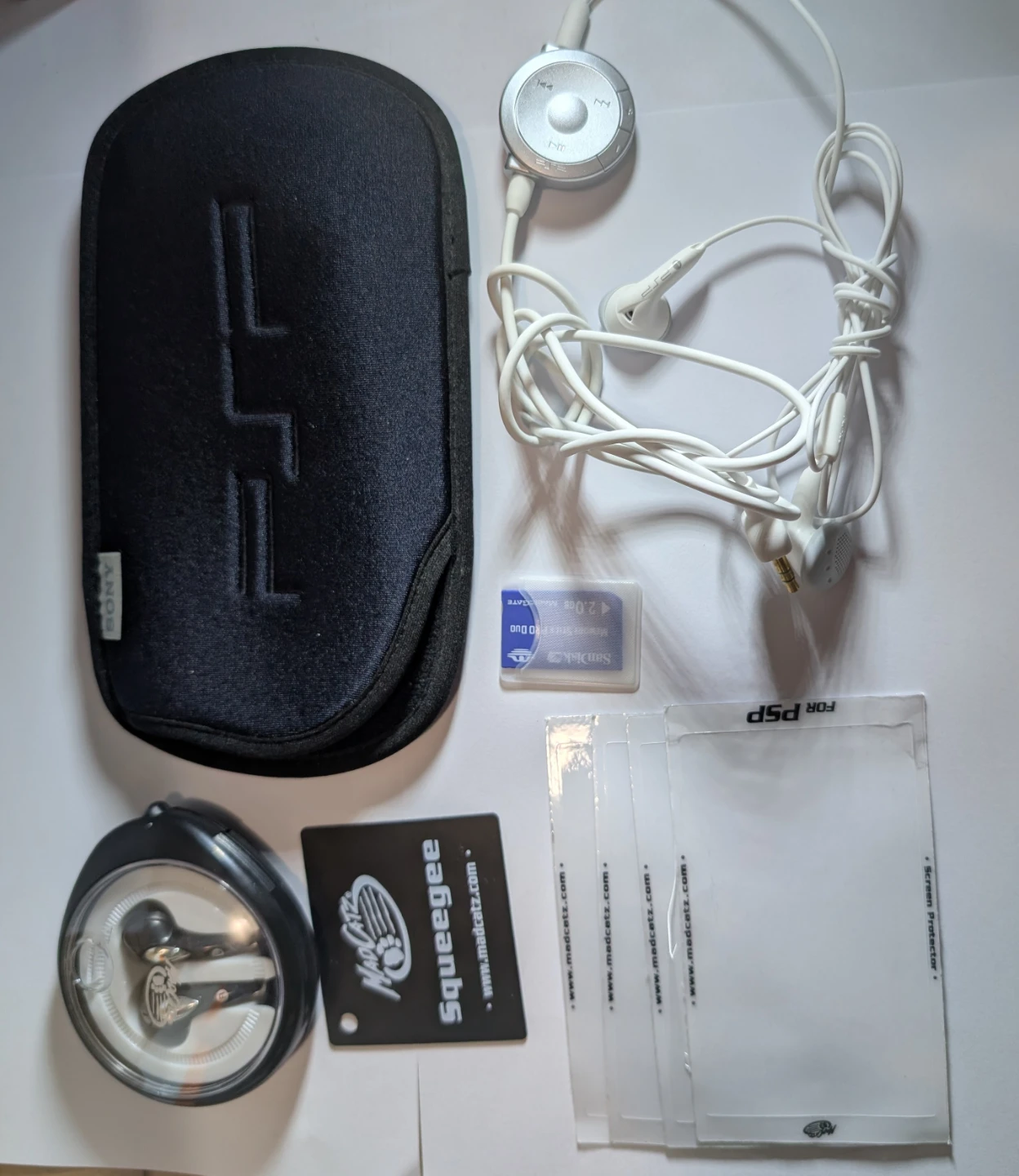 Sony PSP 3001 Limited Edition Value Pack - photo 3