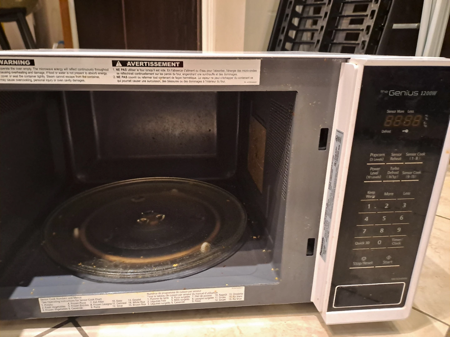 Panasonic Genius 1200W Microwave Oven - photo 4