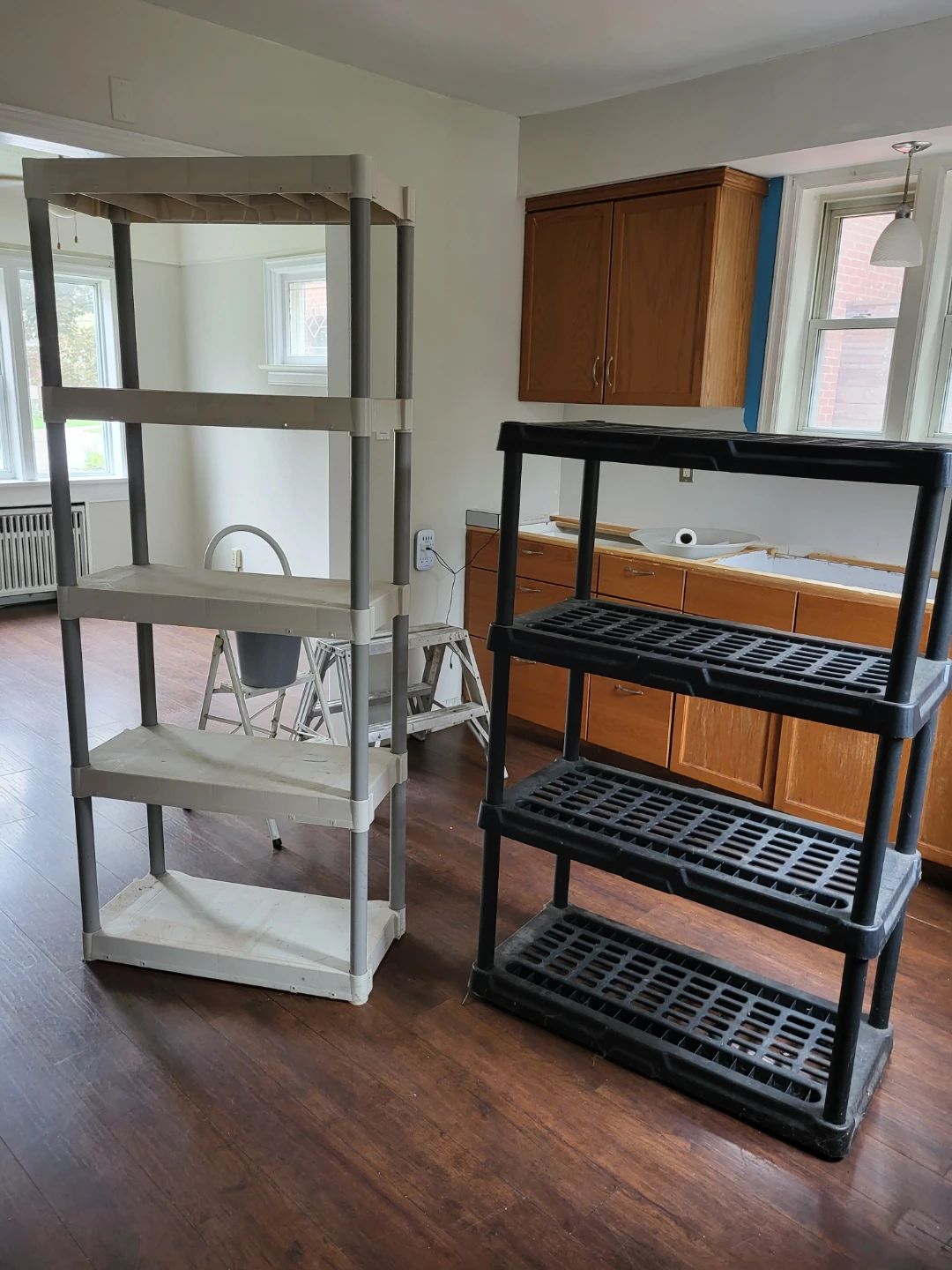 Two Plastic Shelving Units - photo 3