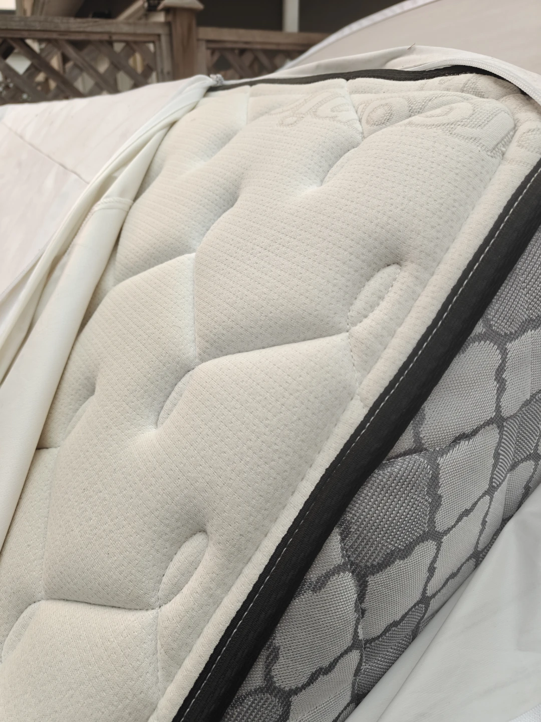 queen Mattress