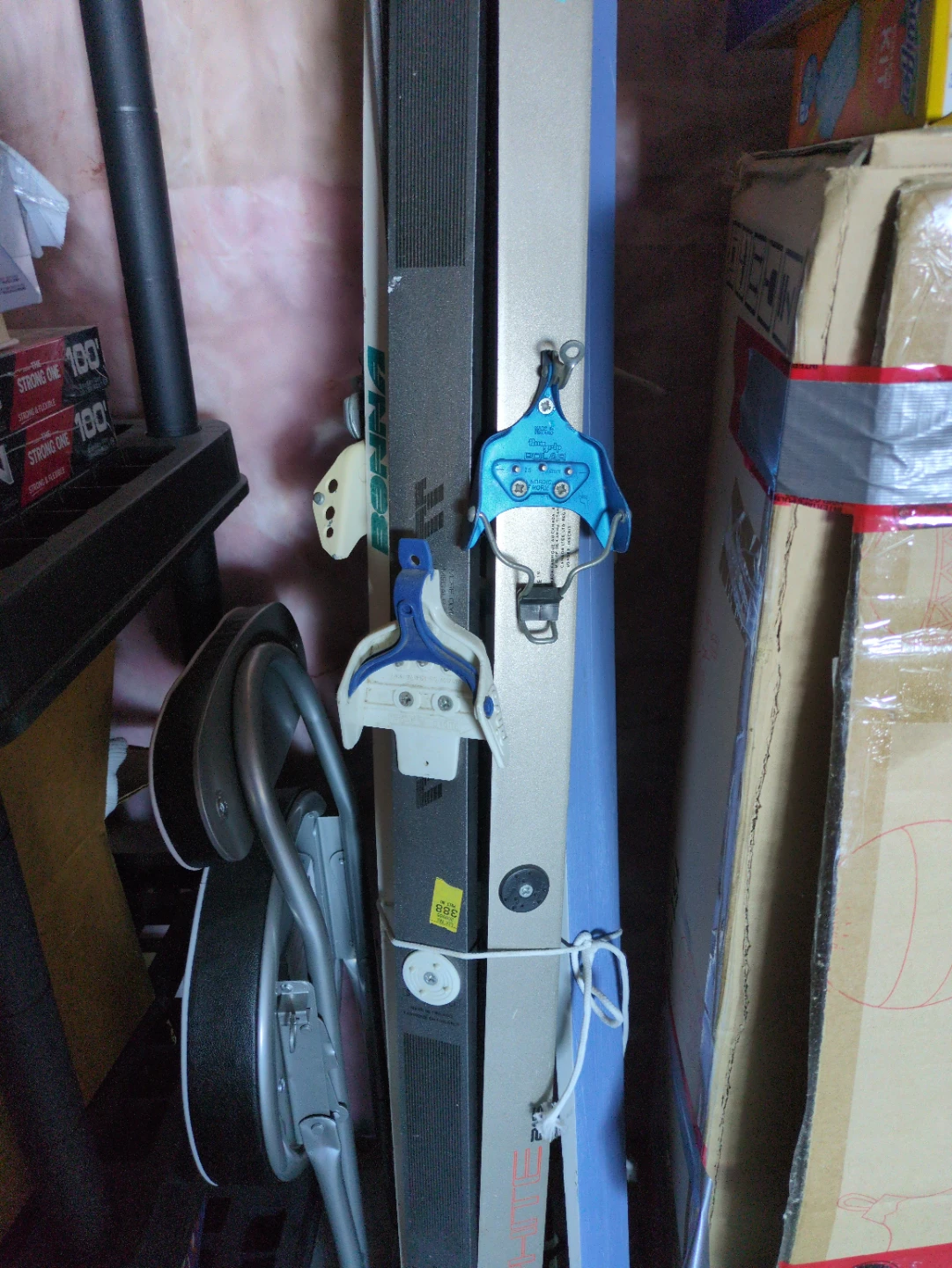 Karhu "Kick Graphite 2.0" Cross-Country Skis with Bindings - photo 2
