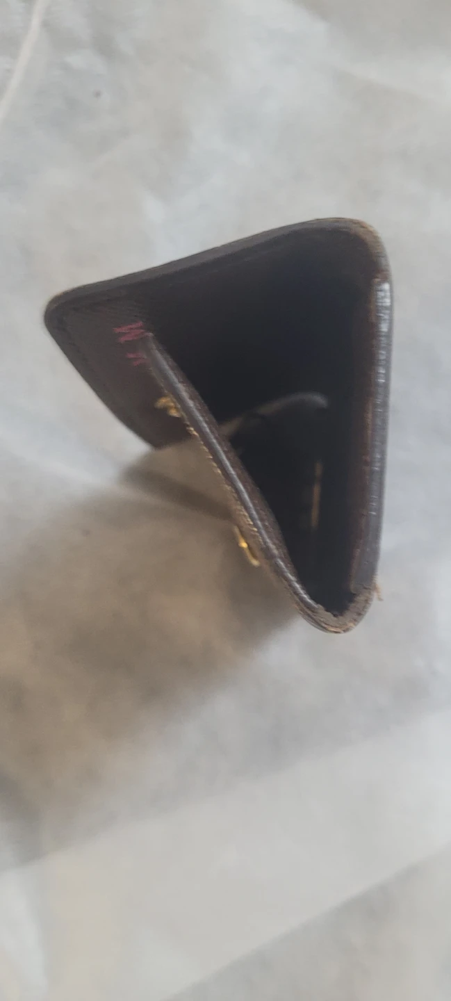 Louis Vuitton Damier Ebene Key Holder - photo 4