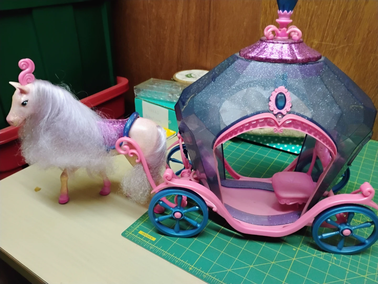 2008 Barbie Diamond Castle Horse Carriage - photo 4