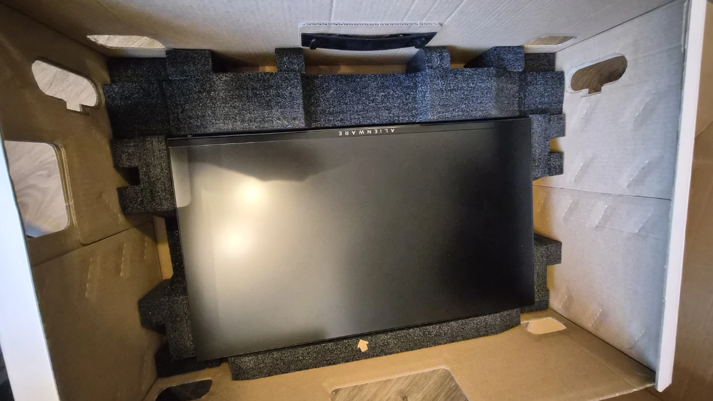 Alienware AW2521HFL 25” 240Hz Gaming Monitor - photo 3