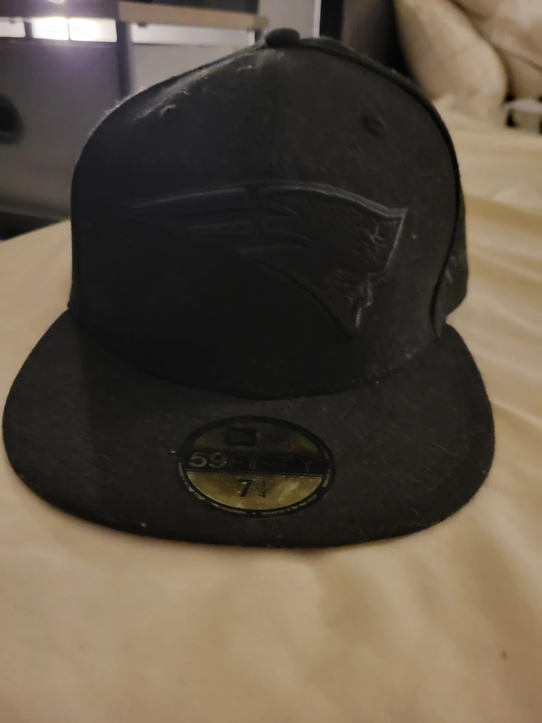 New Era 59FIFTY Fitted Hat - Size 7 1/4