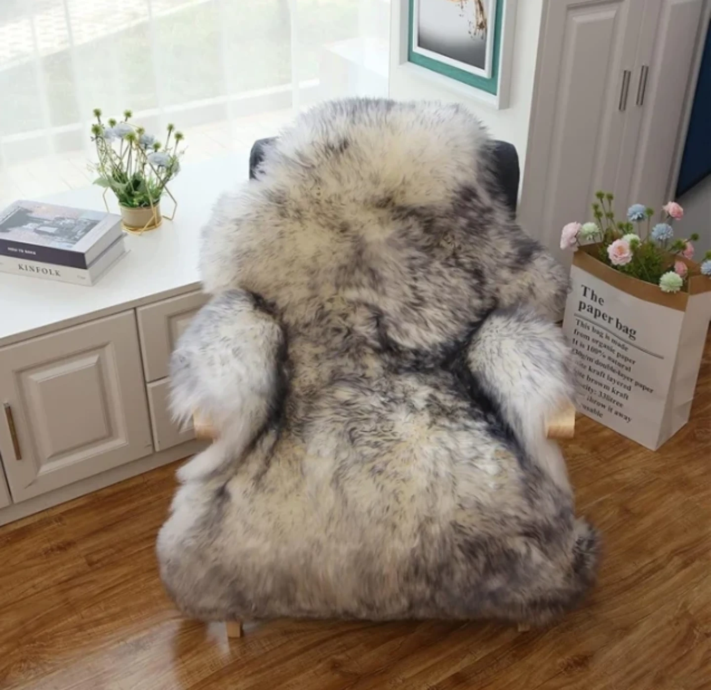 Faux Sheepskin Area Rug - Grey/White
