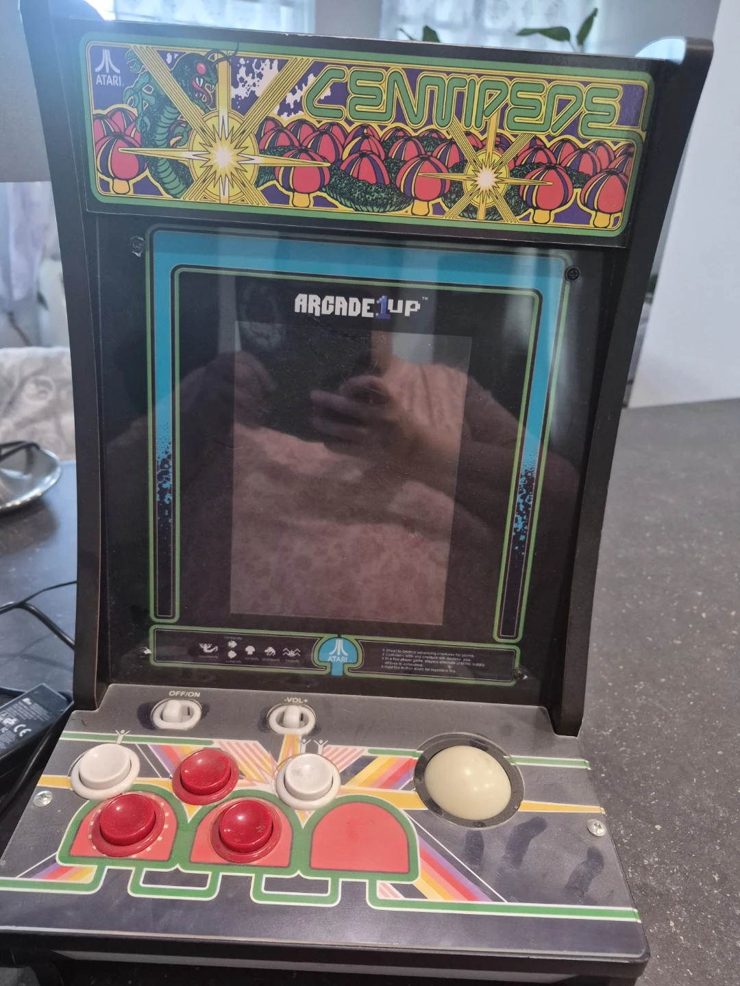 Tabletop arcade game