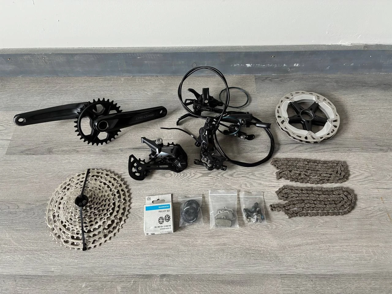 MTB Shimano Deore 12 speed m6100 group set 4 piston brakes