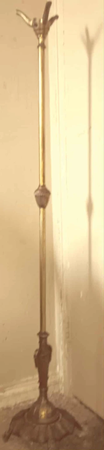 FORDECORATIONONLY VintageBrassFloorLamp with Decorative Base