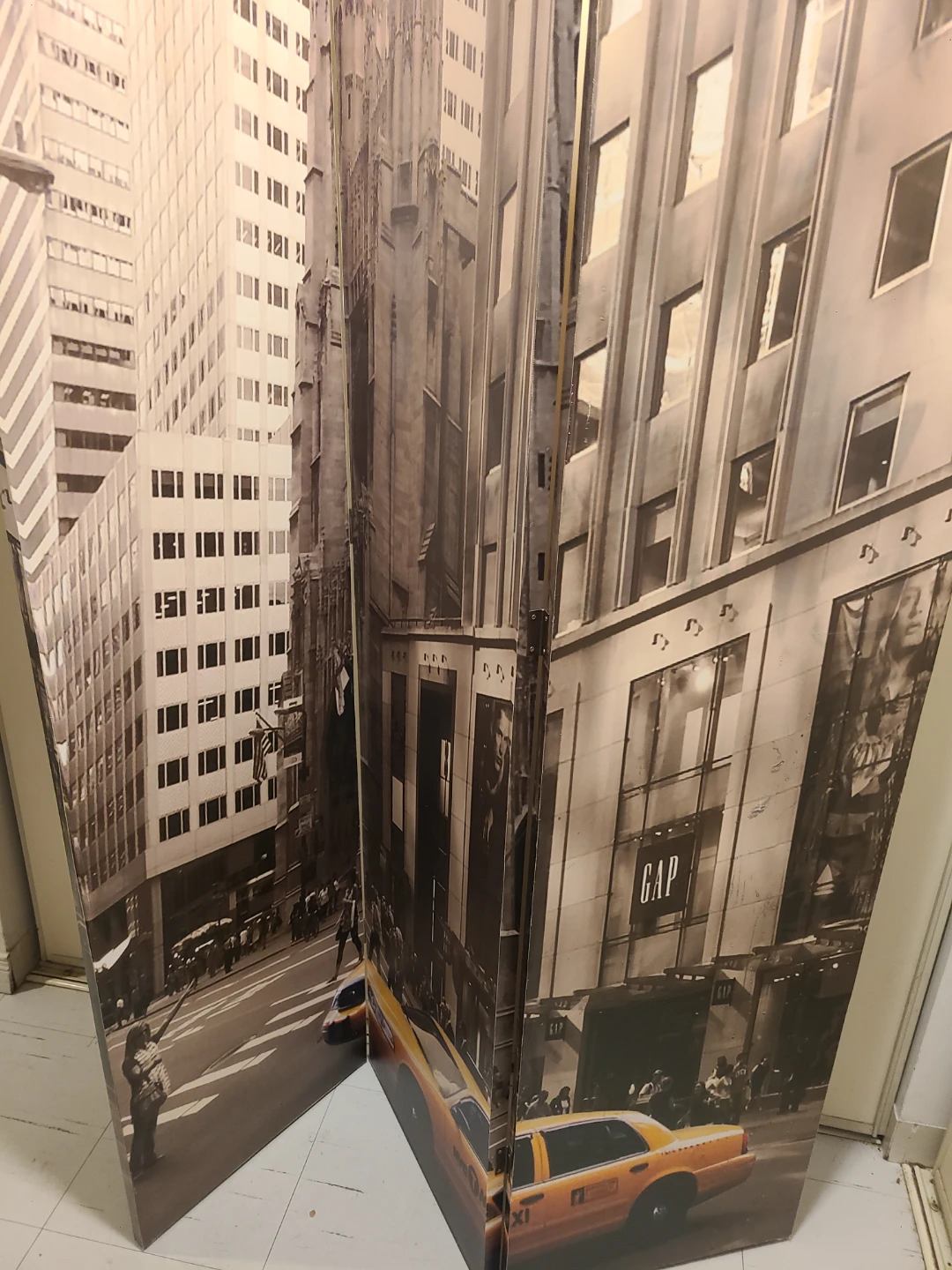 Decorative Room Divider - Cityscape Print - photo 4