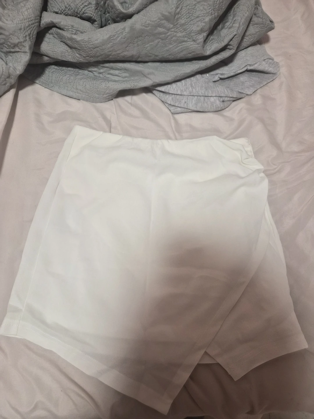 Women's clothing